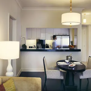 5* 酒店 Raffles Makati