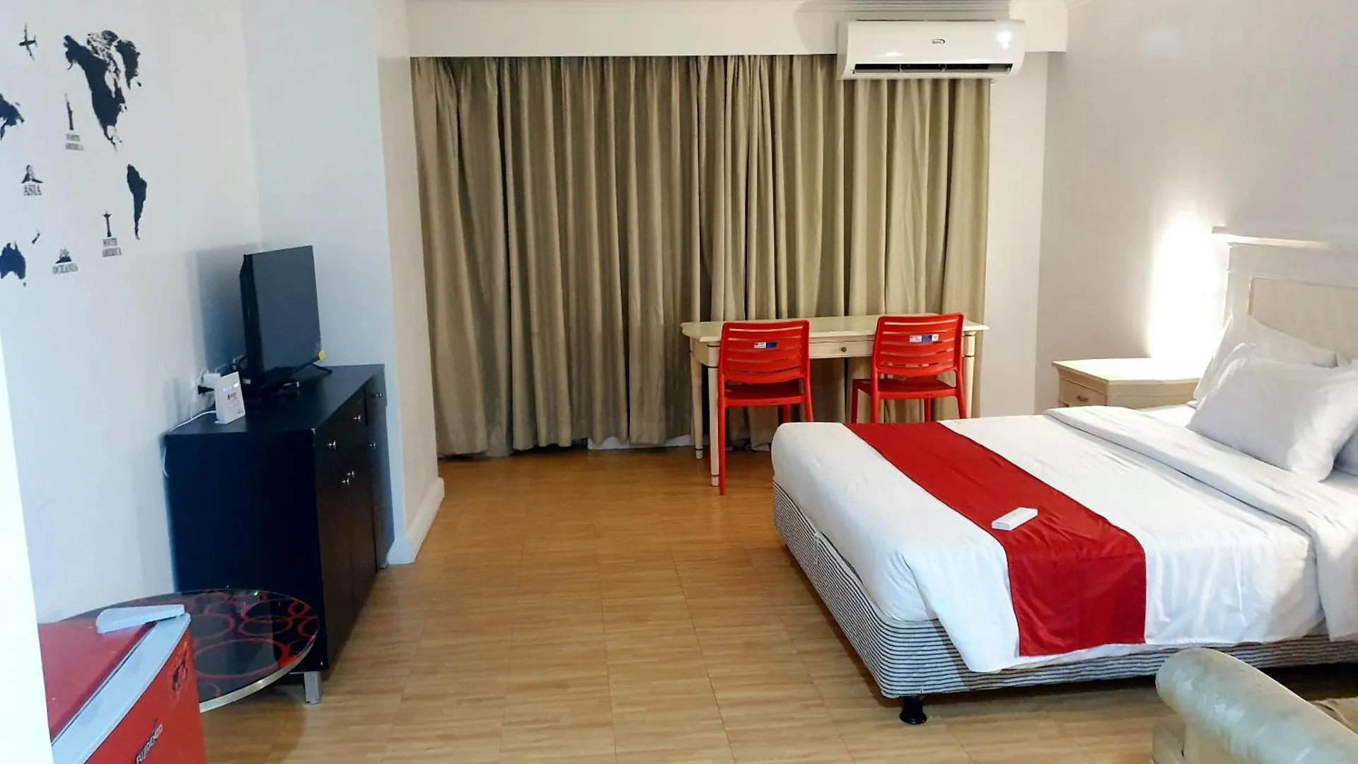 מלון דירות סן פדרו מקאטי Sab R.Condotel And Room Rental